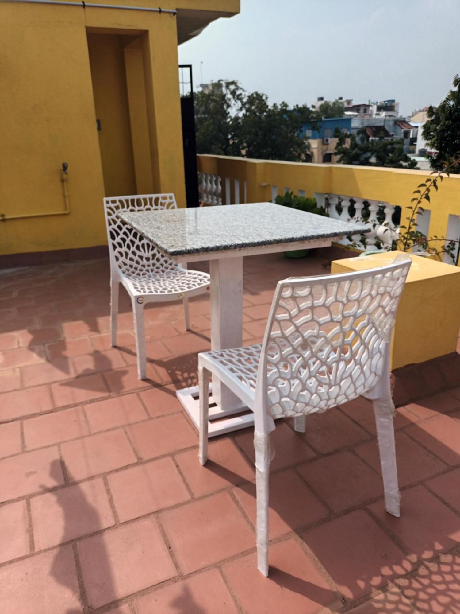 Chez Linda Home Stay Пондичерри Экстерьер фото